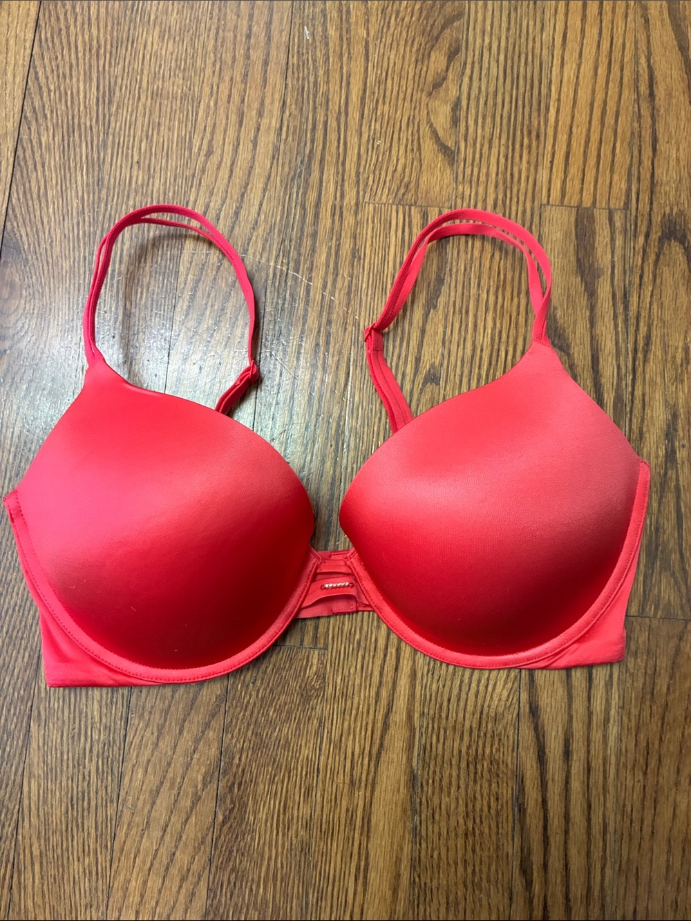 Victoria's Secret very sexy push up bra size 36DD